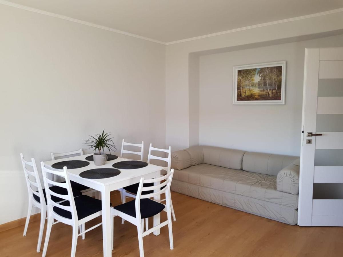 Apartament Aleksandra We Wielu Z Widokiem Na Jezioro Wiele Exterior foto